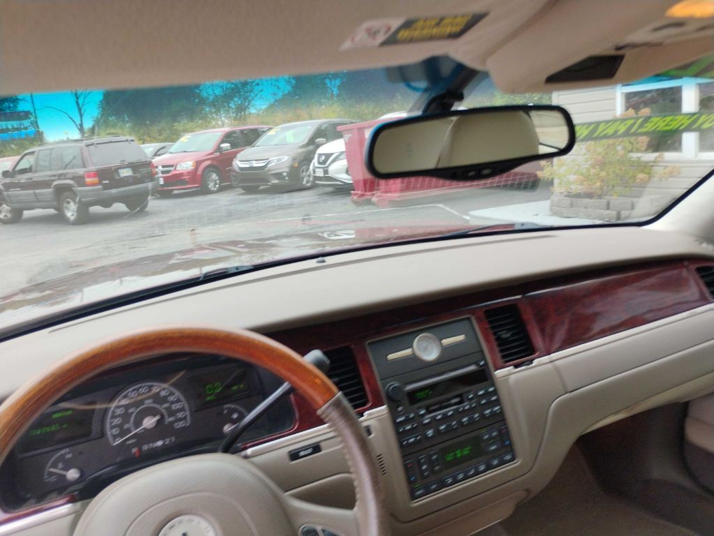 2004 Lincoln Town Car Image 18