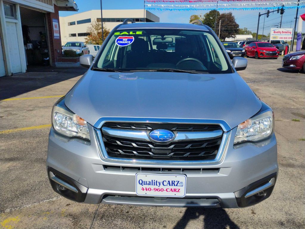 2017 Subaru Forester Image 3