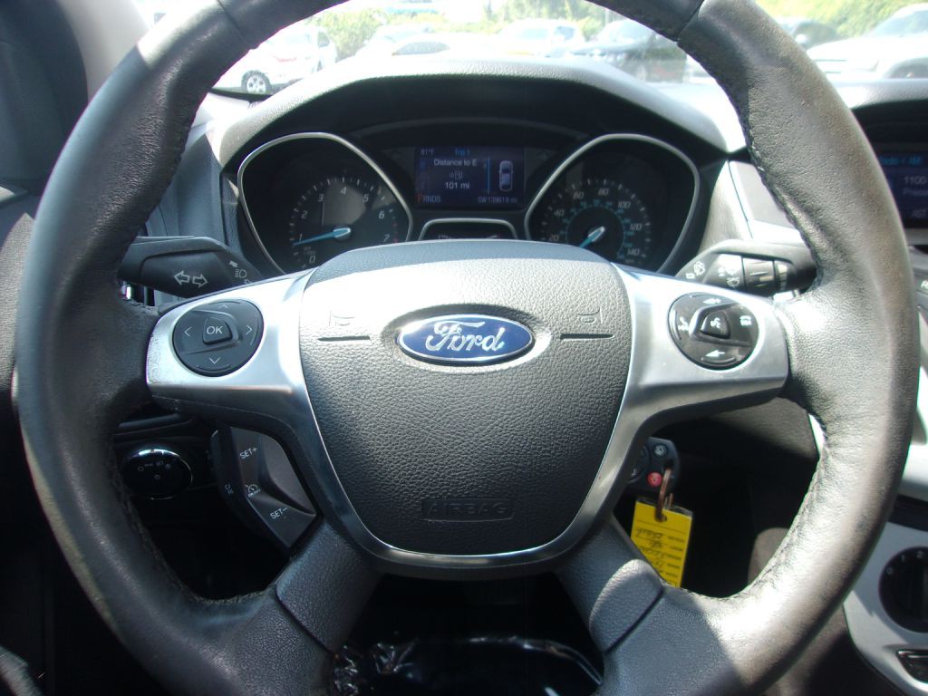 2014 Ford Focus Image 11