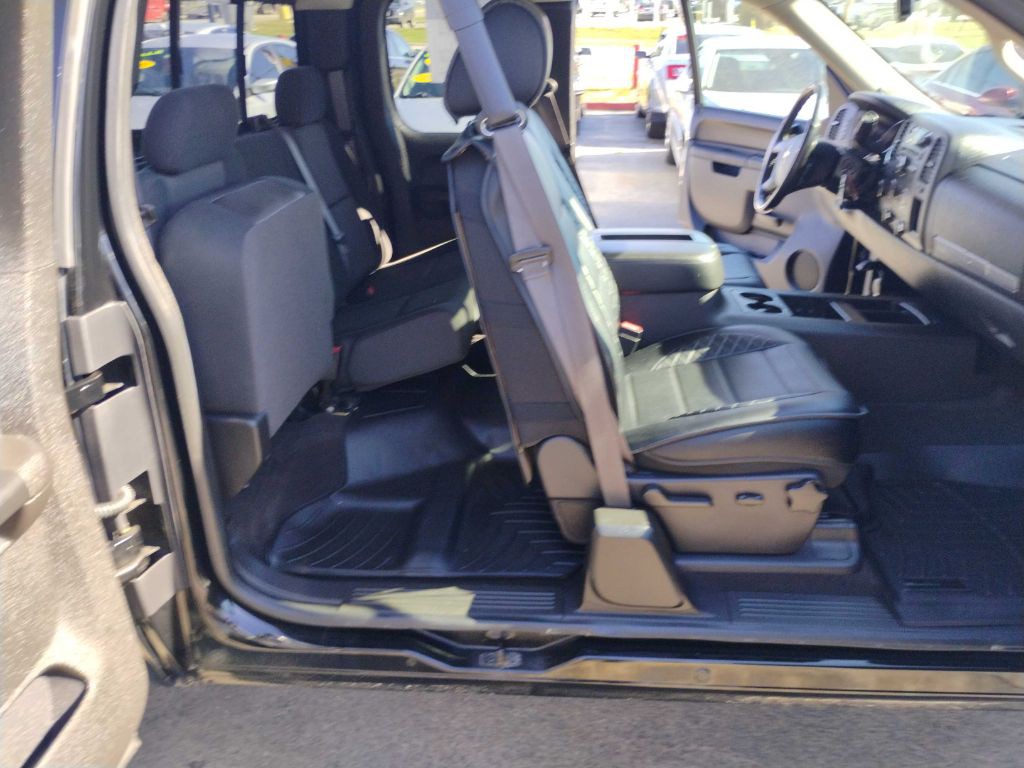 2013 Chevrolet Silverado 1500 Image 15