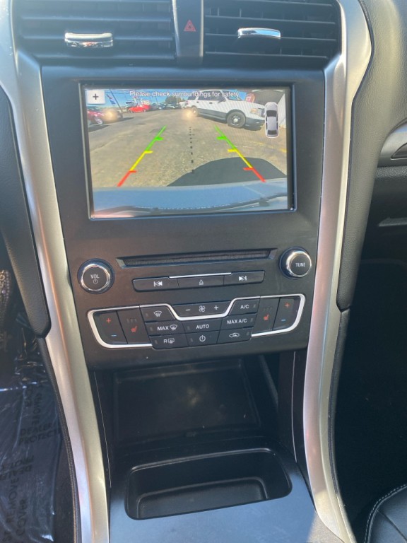 2017 Ford Fusion Image 10