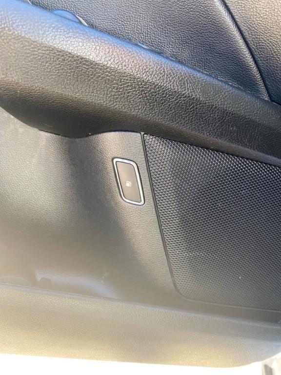 2017 Ford Fusion Image 13