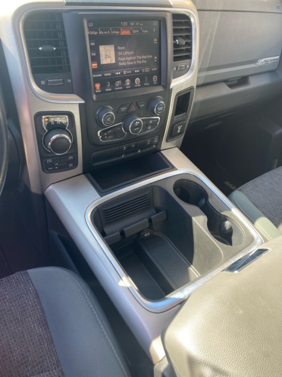 2016 RAM 1500 Image 10