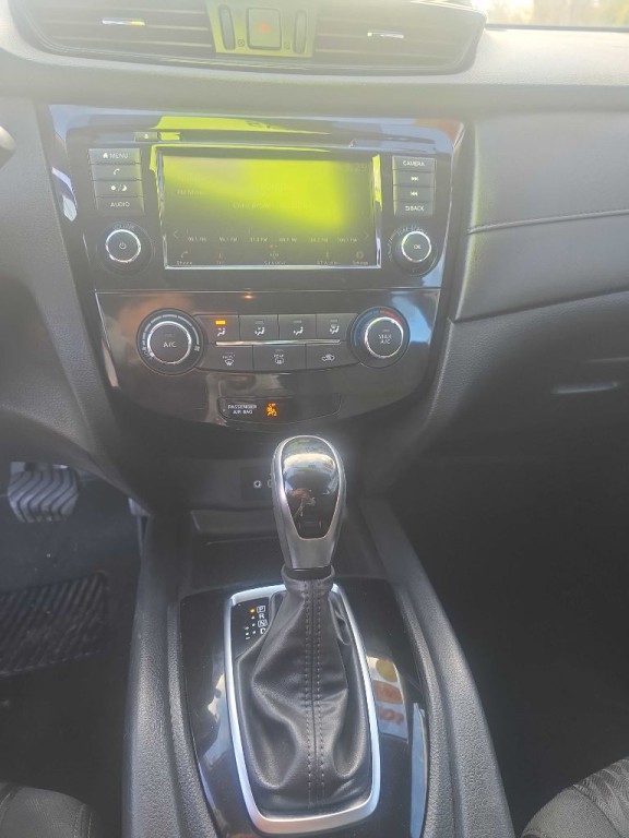 2020 Nissan Rogue Image 7