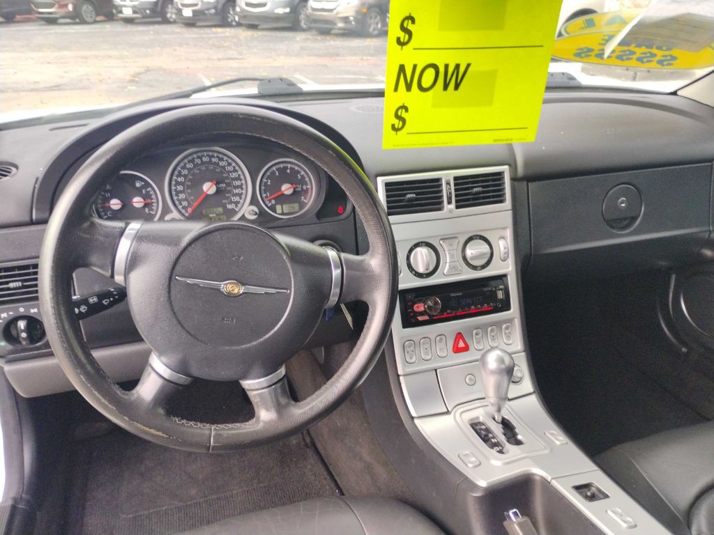 2005 Chrysler Crossfire Image 8