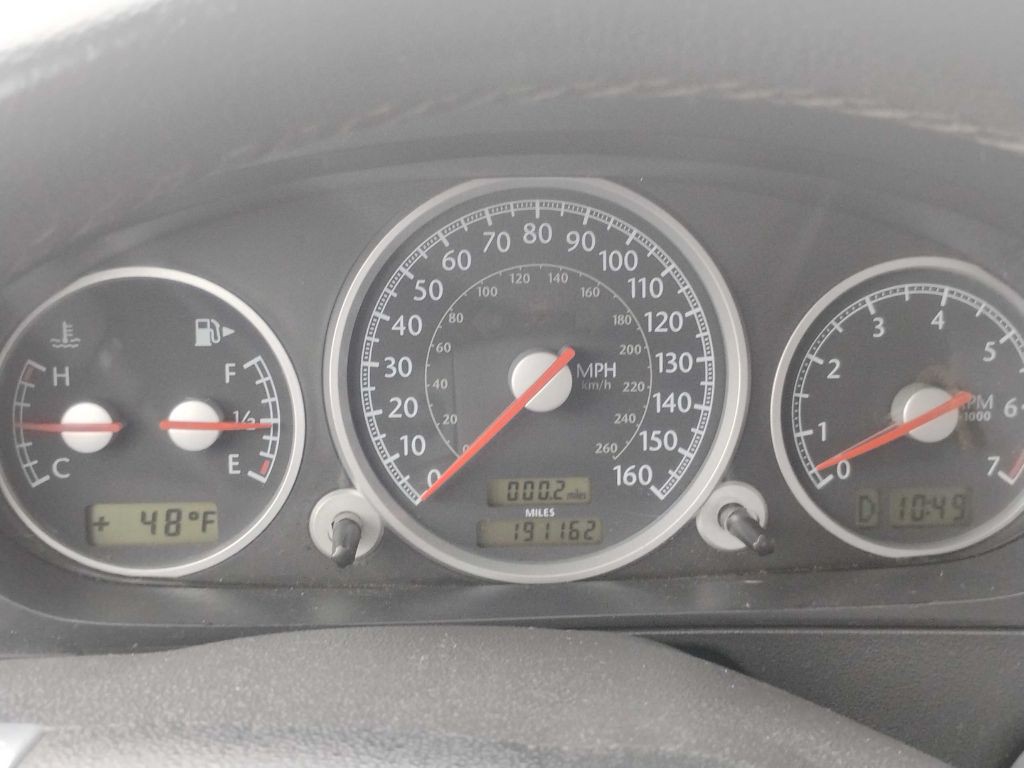 2005 Chrysler Crossfire Image 11