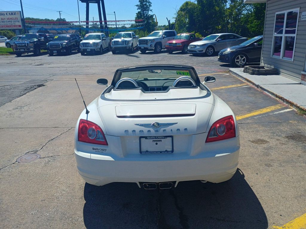 2005 Chrysler Crossfire Image 15