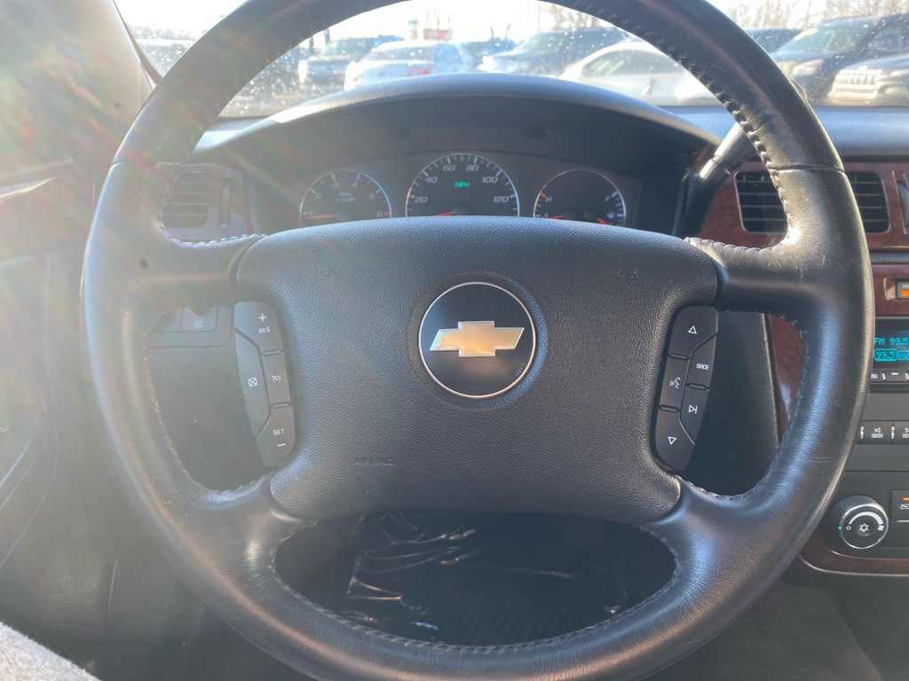 2007 Chevrolet Impala Image 8