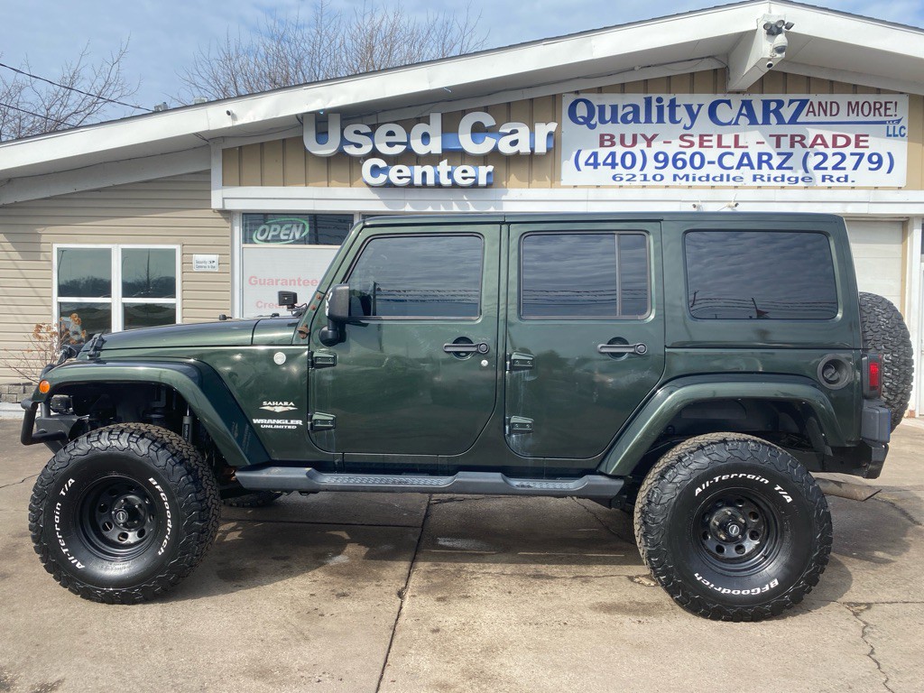 2010 Jeep Wrangler Unlimited Image 1