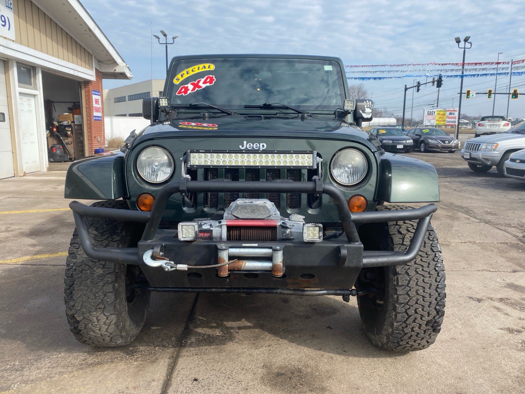 2010 Jeep Wrangler Unlimited Image 3