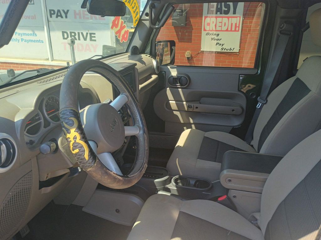 2010 Jeep Wrangler Unlimited Image 10