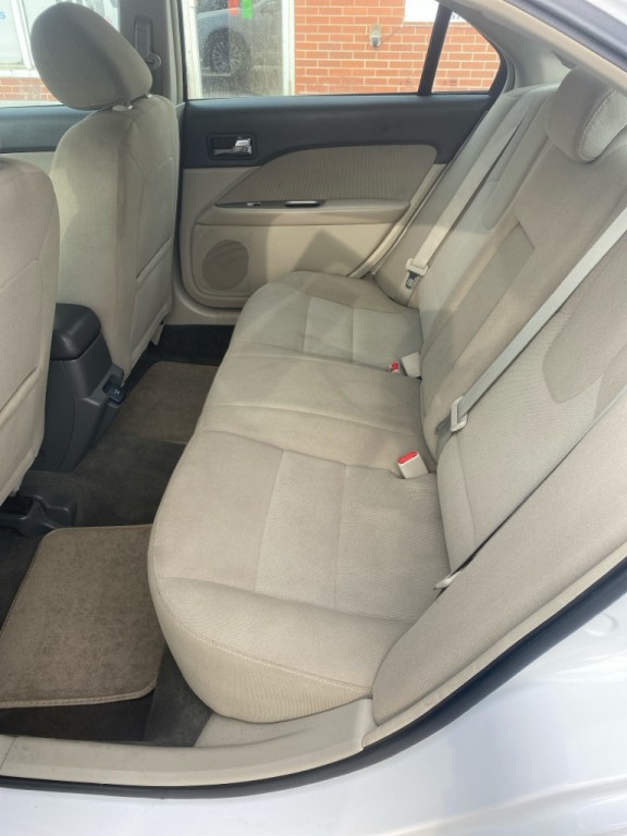 2012 Ford Fusion Image 6