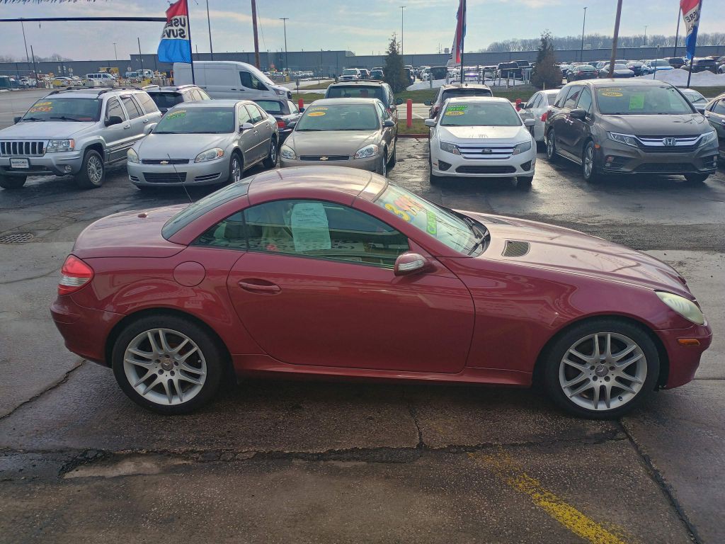 2007 Mercedes-Benz SLK-Class Image 2