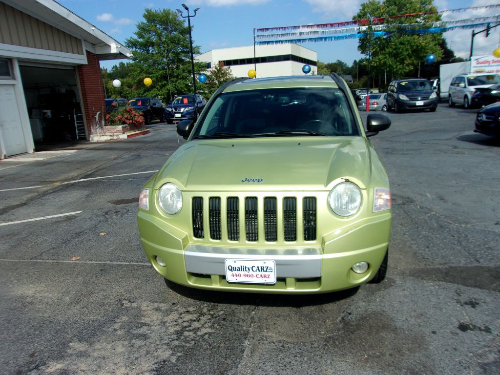 2010 Jeep Compass Image 3