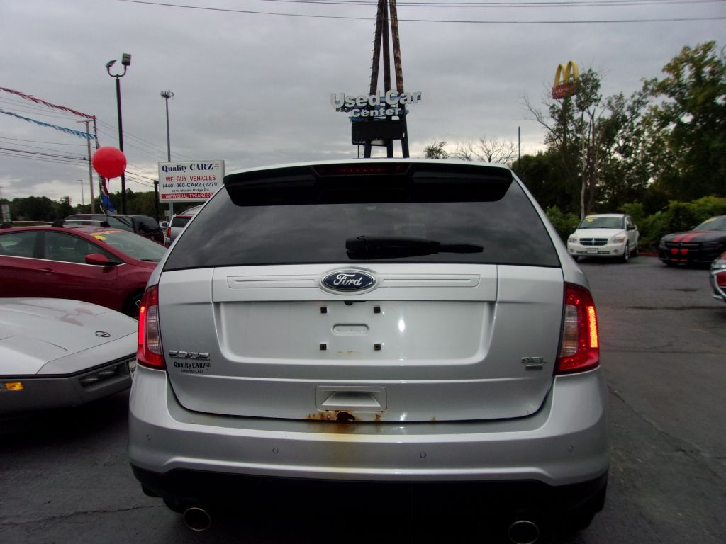2011 Ford Edge Image 4