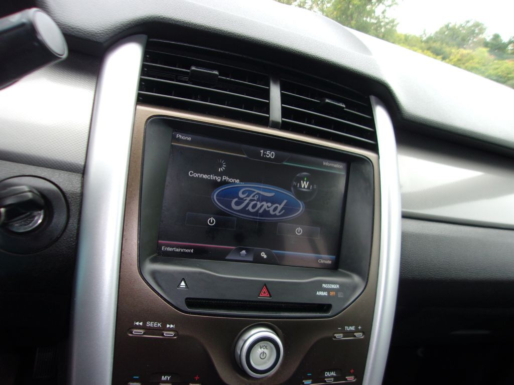 2011 Ford Edge Image 7