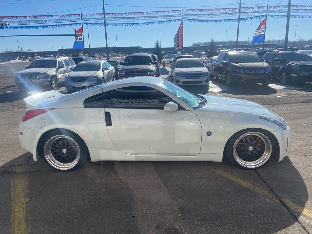 2007 Nissan 350Z Image 5