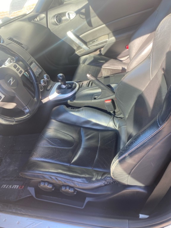 2007 Nissan 350Z Image 7