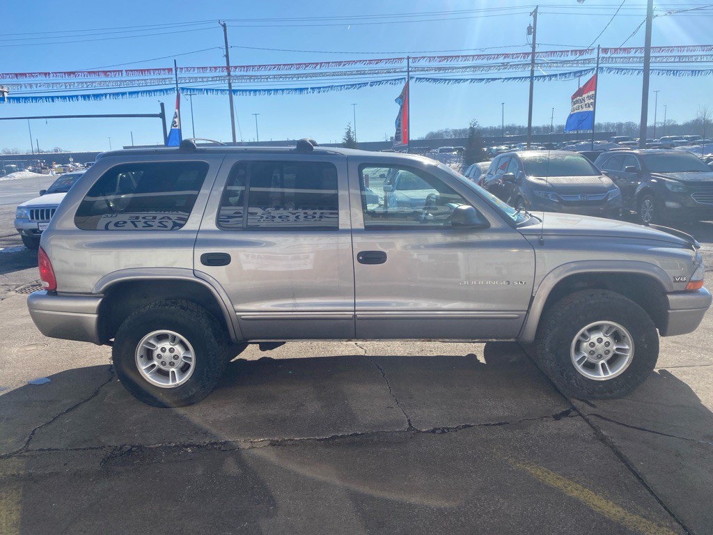 1999 Dodge Durango Image 2