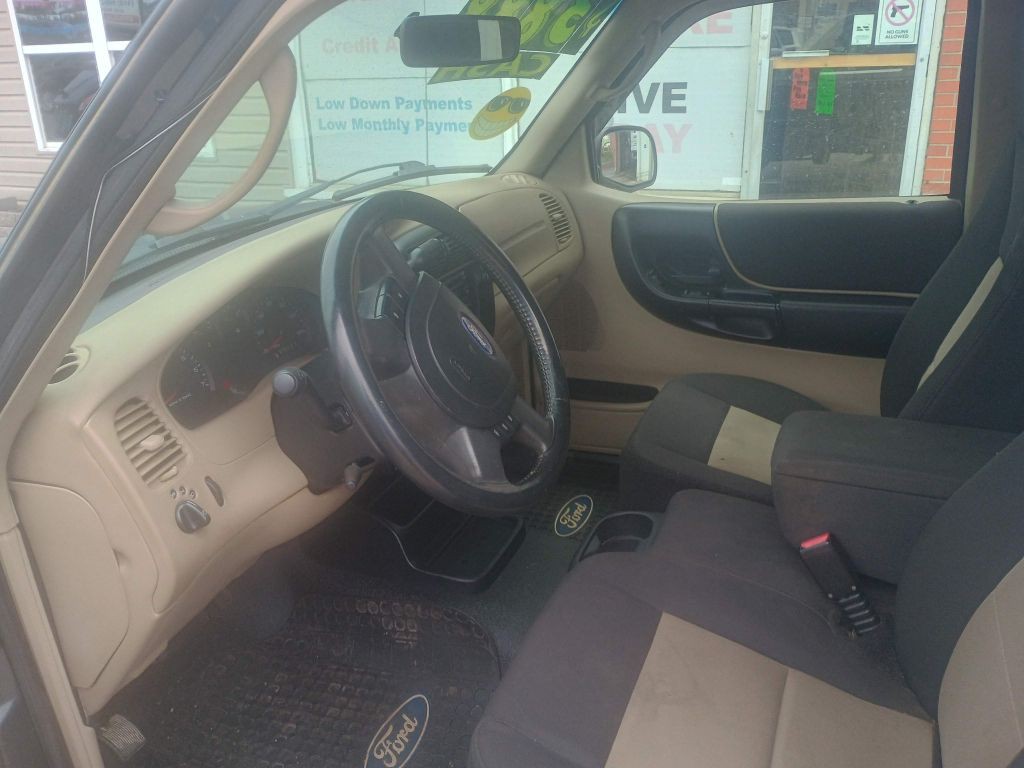 2004 Ford Ranger Image 11
