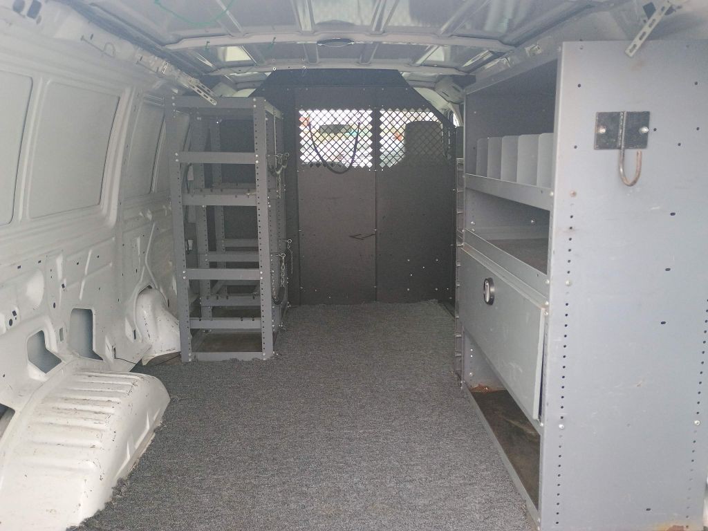 2013 Ford Econoline Image 5