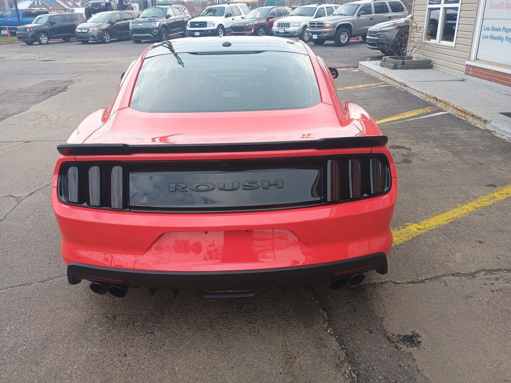 2017 Ford Mustang Image 5