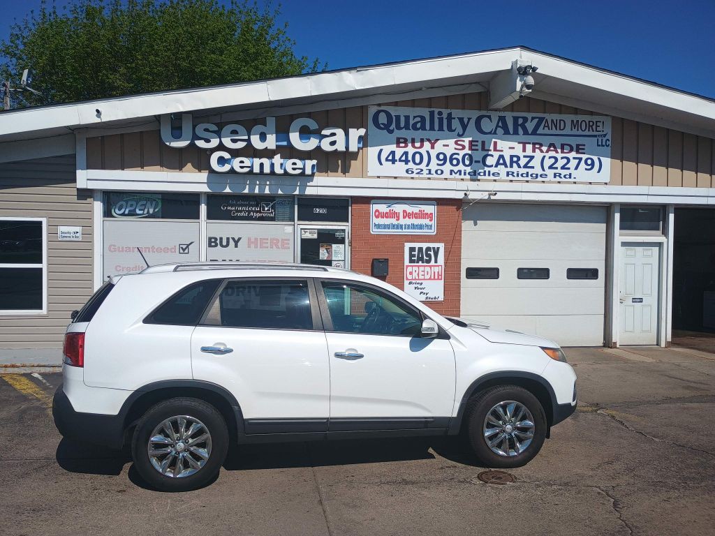 2011 Kia Sorento Image 1