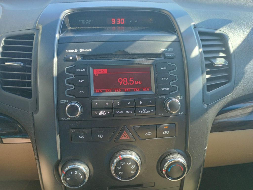 2011 Kia Sorento Image 5