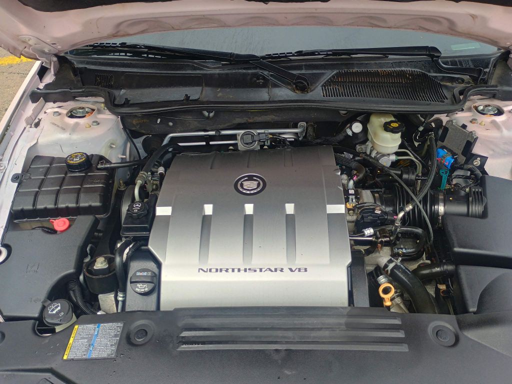 2010 Cadillac DTS Image 12