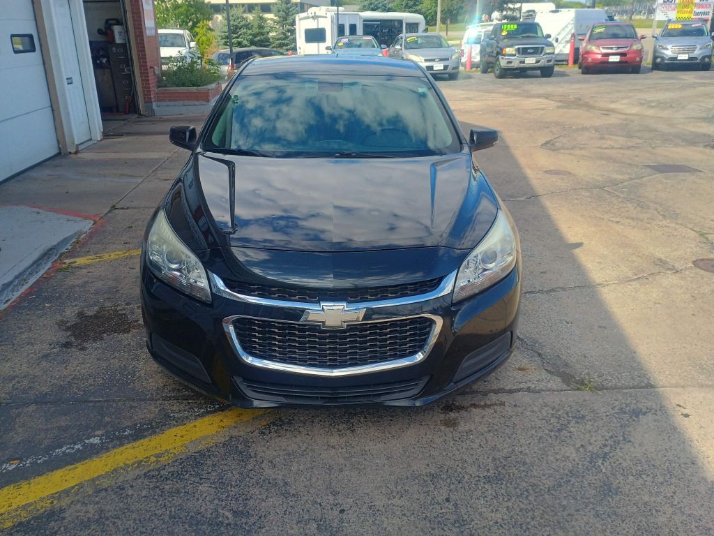2015 Chevrolet Malibu Image 4