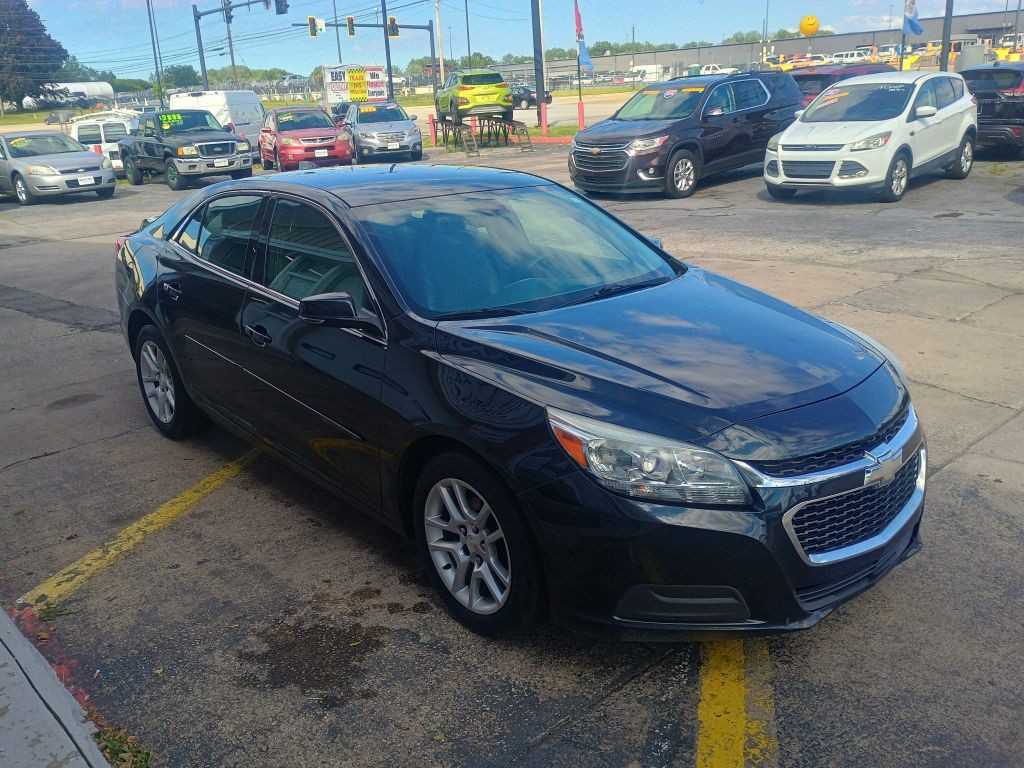 2015 Chevrolet Malibu Image 3
