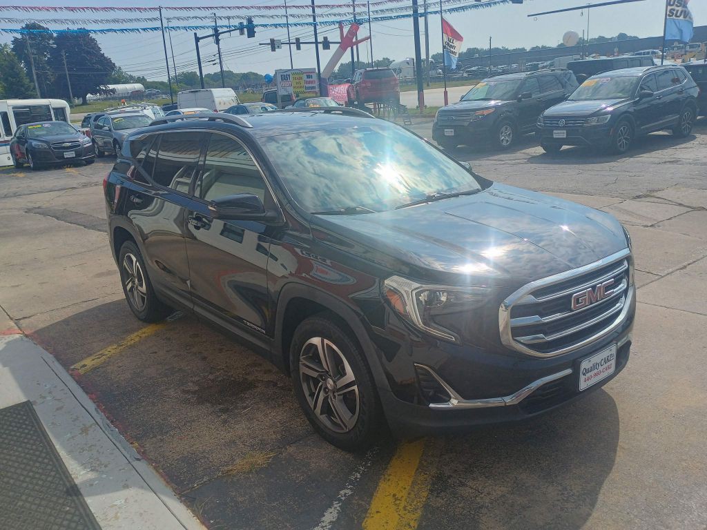 2019 GMC Terrain Image 2