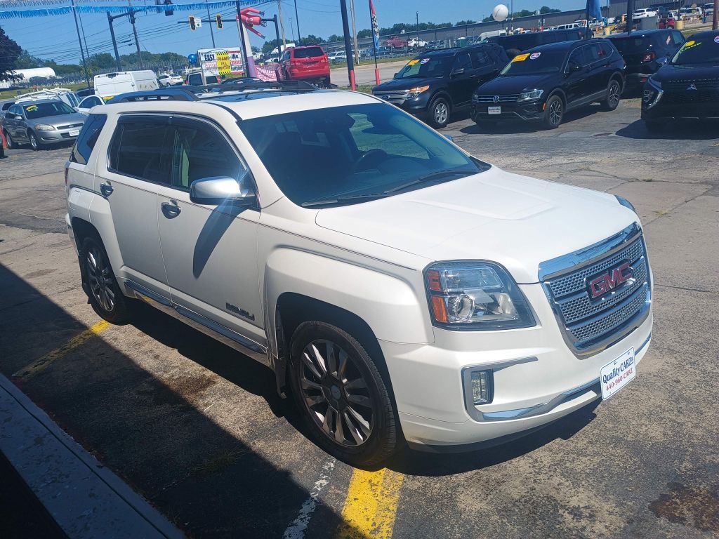 2017 GMC Terrain Image 2