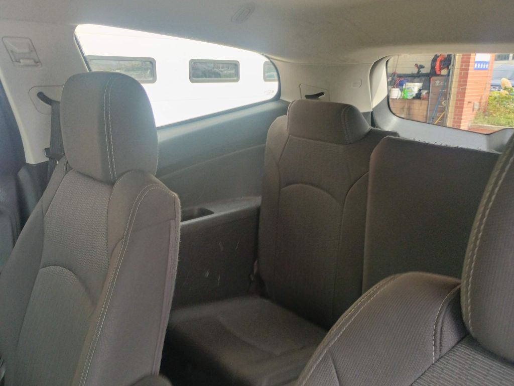2017 Chevrolet Traverse Image 5