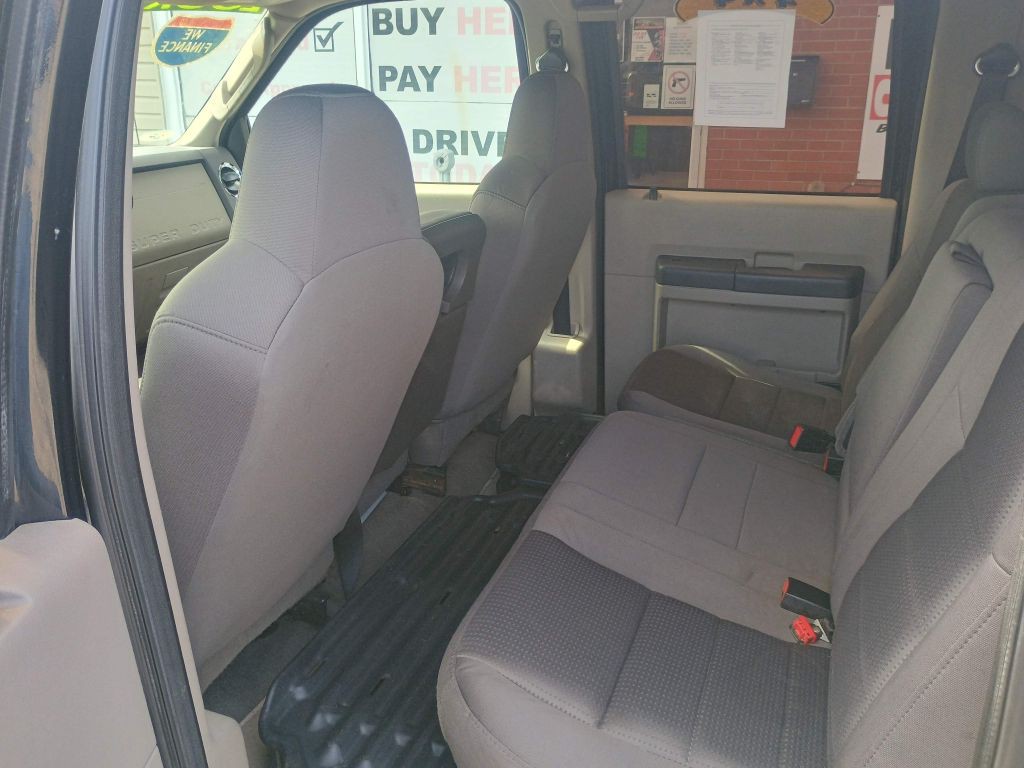 2010 Ford F-250 Image 8