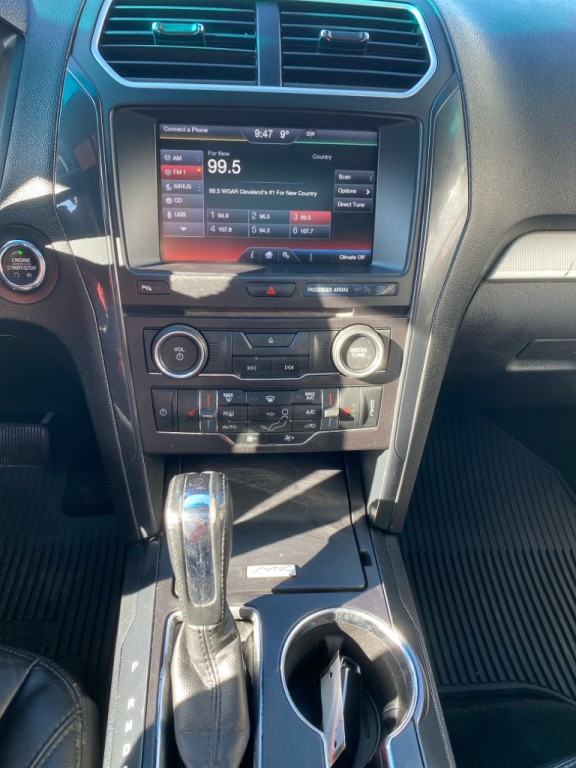 2016 Ford Explorer Image 19