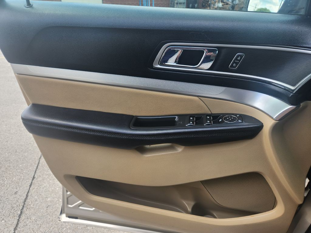 2017 Ford Explorer Image 7
