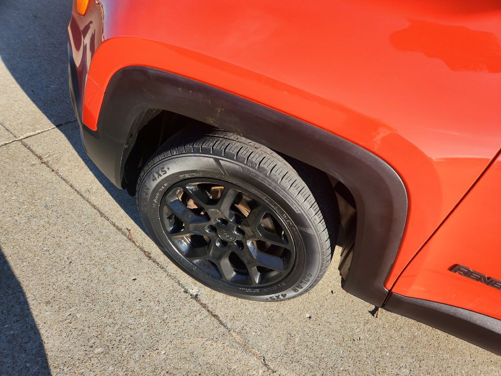 2017 Jeep Renegade Image 4