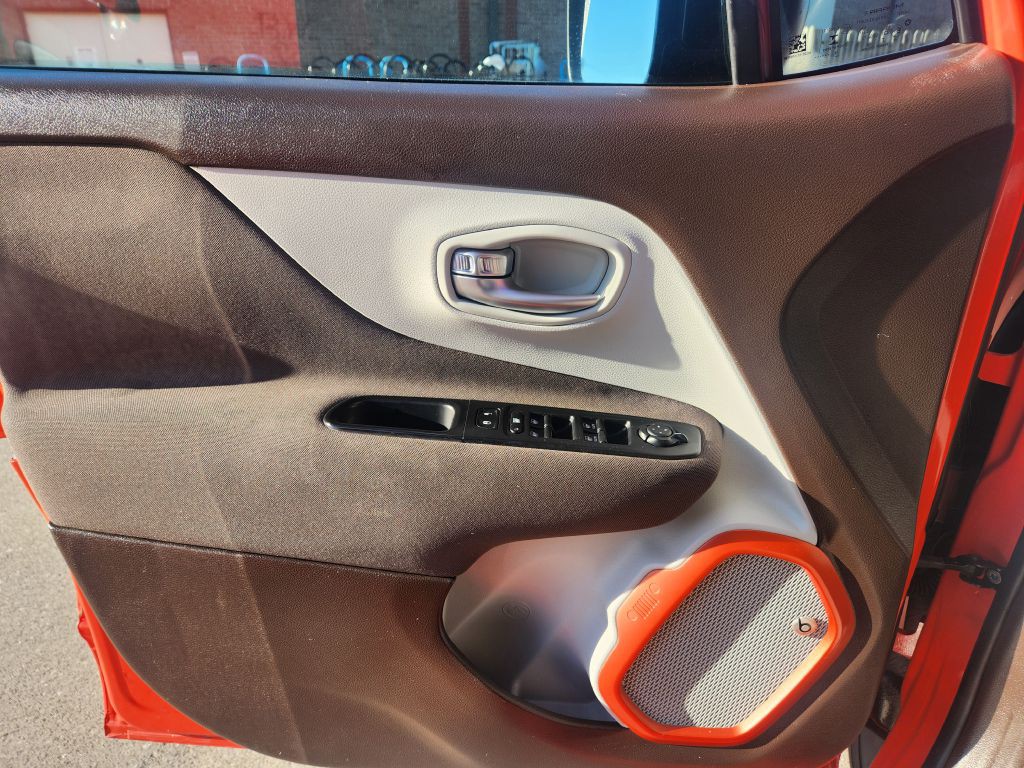 2017 Jeep Renegade Image 7