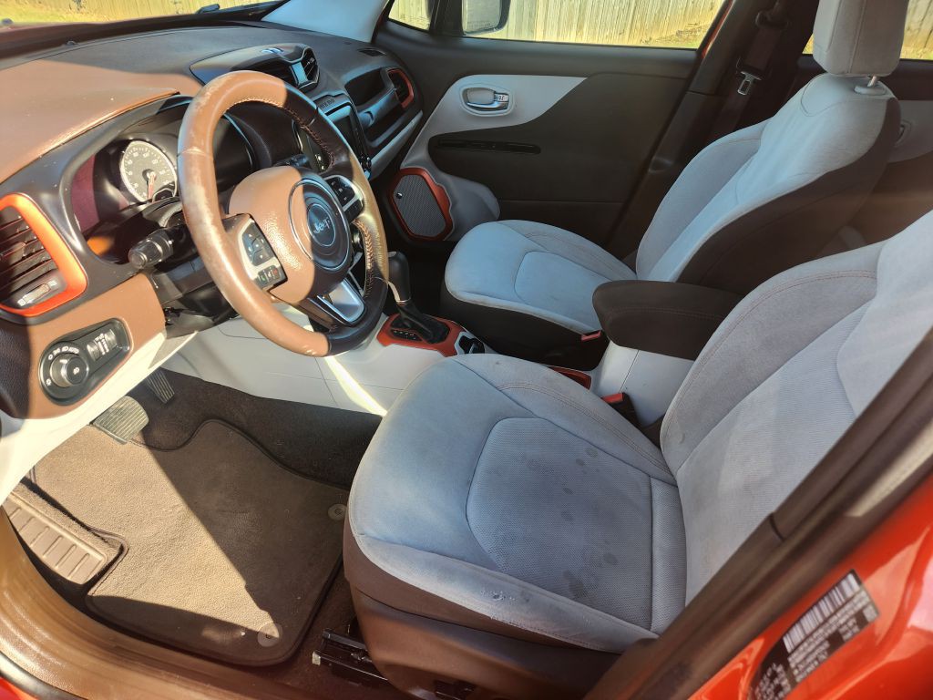 2017 Jeep Renegade Image 8