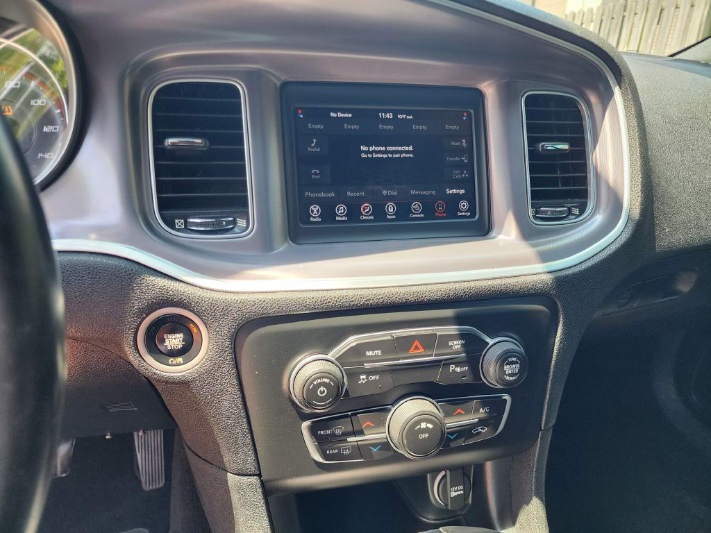 2019 Dodge Charger Image 17