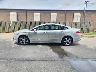 Image for 2014 Ford Fusion SE ID: 6643976