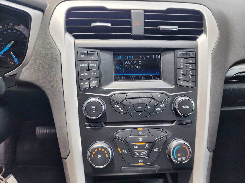 2014 Ford Fusion Image 14