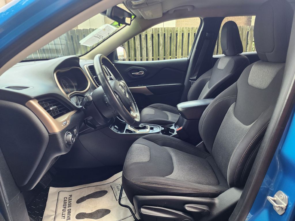2018 Jeep Cherokee Image 11