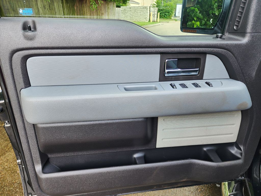 2012 Ford F-150 Image 18