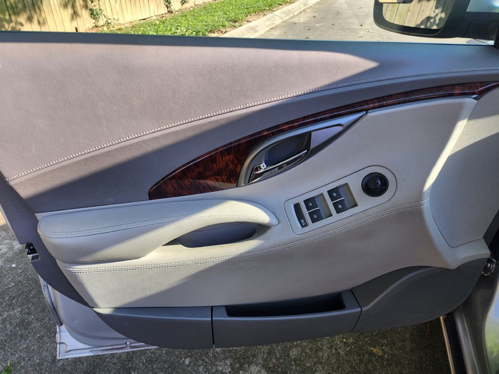 2013 Buick Lacrosse Image 10