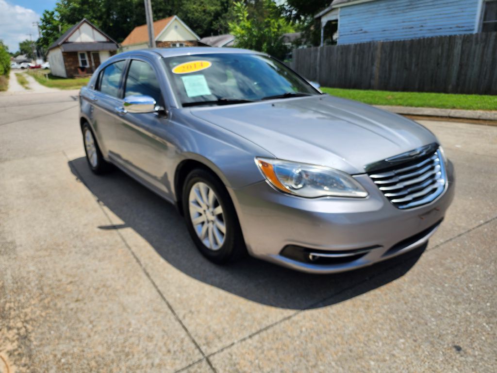 2014 Chrysler 200 Image 7