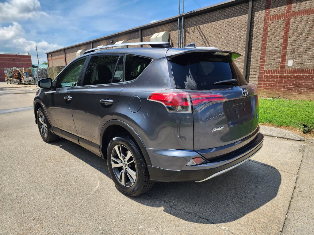 2018 Toyota Rav4 Image 3