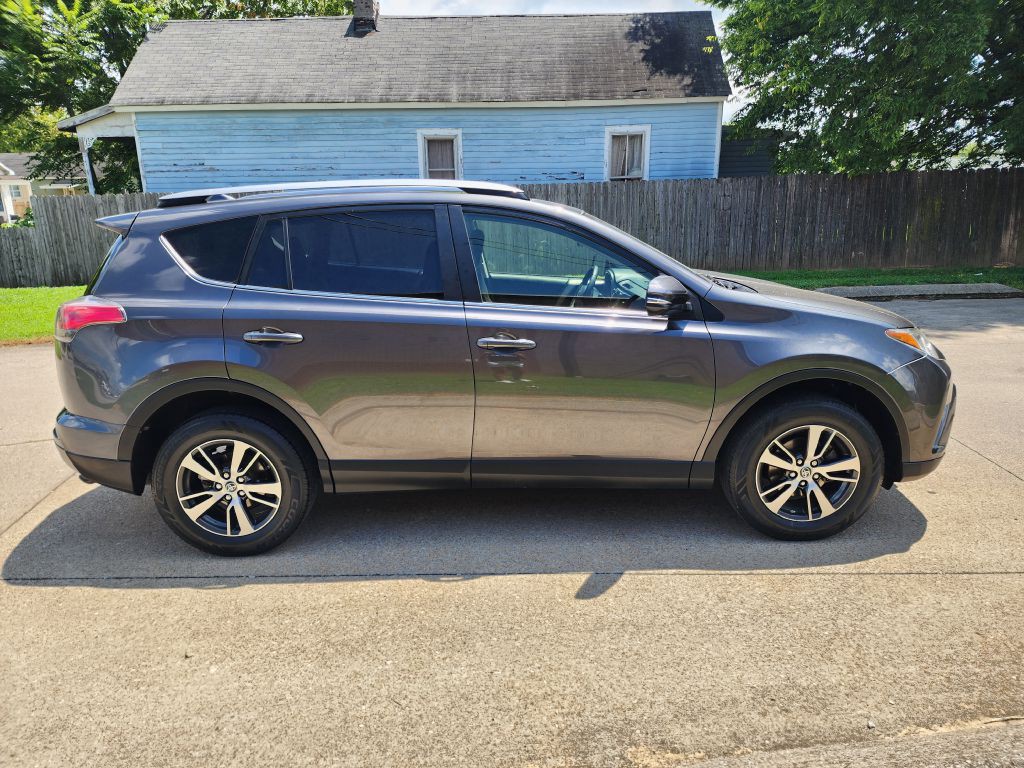 2018 Toyota Rav4 Image 6