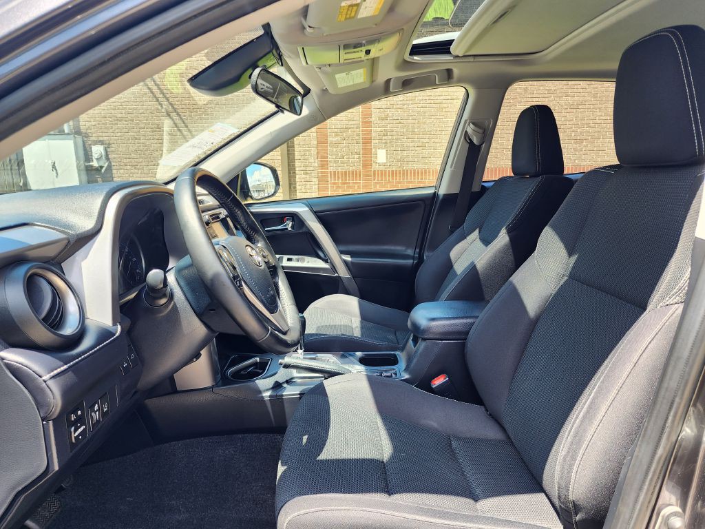 2018 Toyota Rav4 Image 11